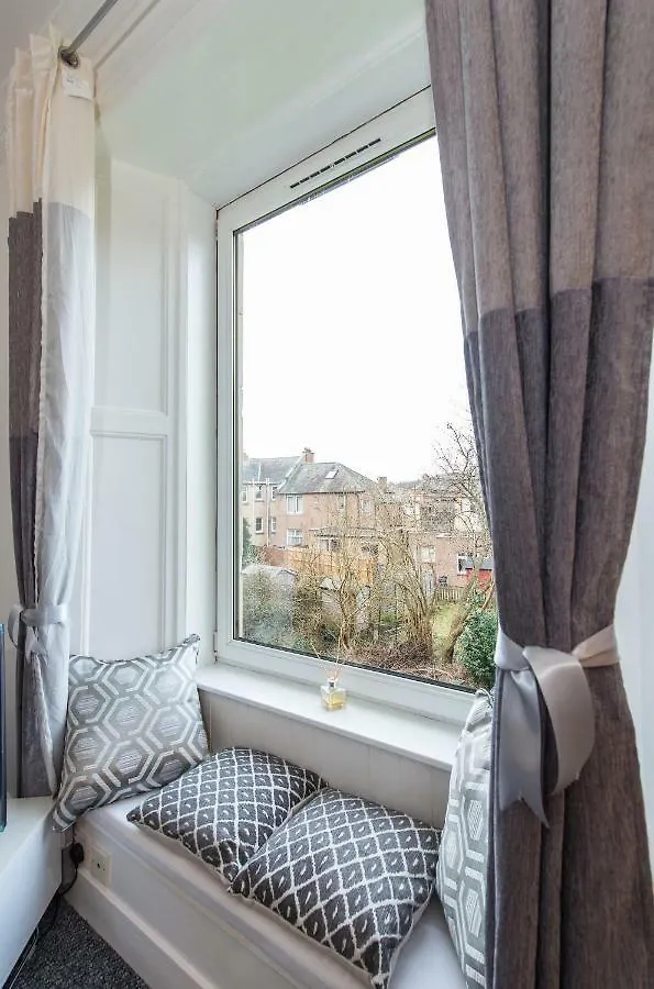 The Roseburn Apartment Edinburgh 0*,  United Kingdom